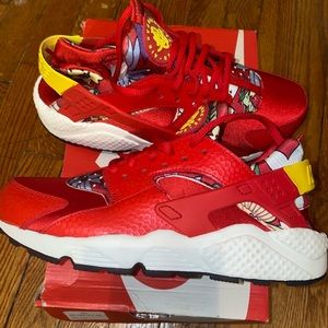 Womens Air Huarache Run Hawaiian Floral Print